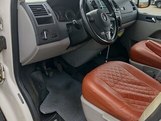 2013 Volkswagen Caravelle T5 Рестайлинг, белый, 2700000 рублей, вид 5