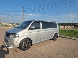 2011 Volkswagen Caravelle LWB Long T5 Рестайлинг, серебристый, 2150000 рублей, вид 1