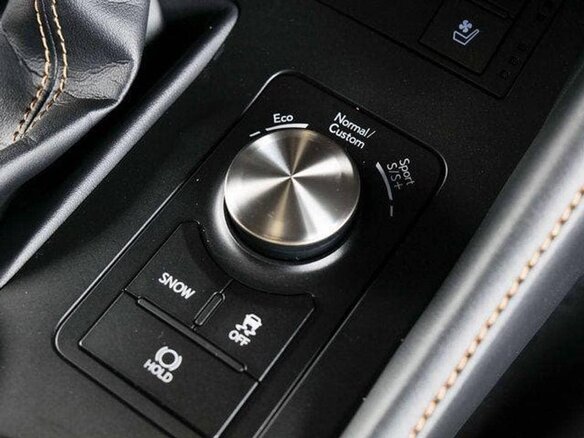 2024 Lexus RC 350 I Рестайлинг, чёрный, 11200000 рублей - вид 17