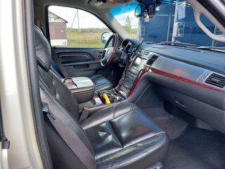 2011 Cadillac Escalade III, белый, 2300000 рублей, вид 4