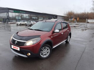 2013 Renault Sandero Stepway I, красный, 750000 рублей, вид 2