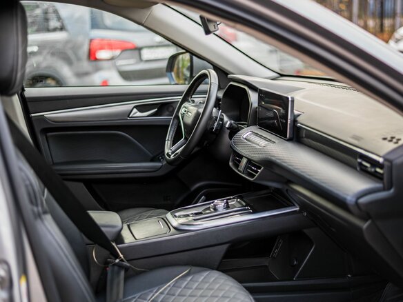 2023 Haval Jolion I, серый, 1599000 рублей - вид 12
