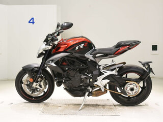 2019 MV Agusta Brutale 800, красный, 900000 рублей, вид 3
