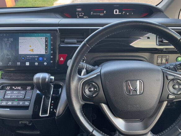 2016 Honda Stepwgn Spada V, белый, 2450000 рублей - вид 6