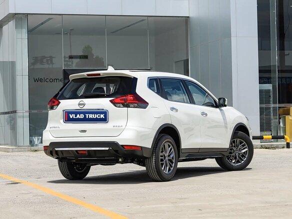 2025 Nissan X-Trail III Рестайлинг 2, белый, 2380000 рублей - вид 5