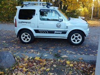 2011 Suzuki Jimny Kei car III Рестайлинг 1, белый, 1500000 рублей, вид 4