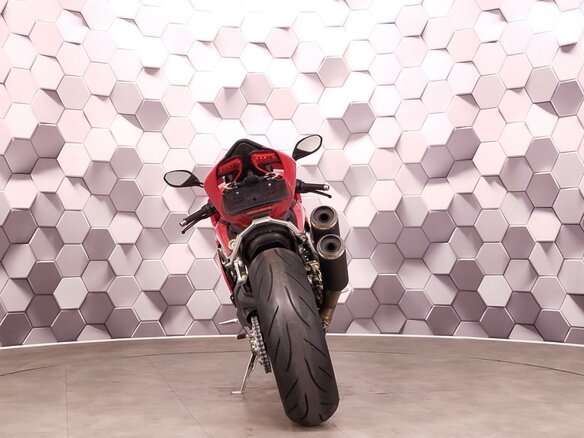 2015 Ducati Panigale S, красный, 1299000 рублей - вид 5