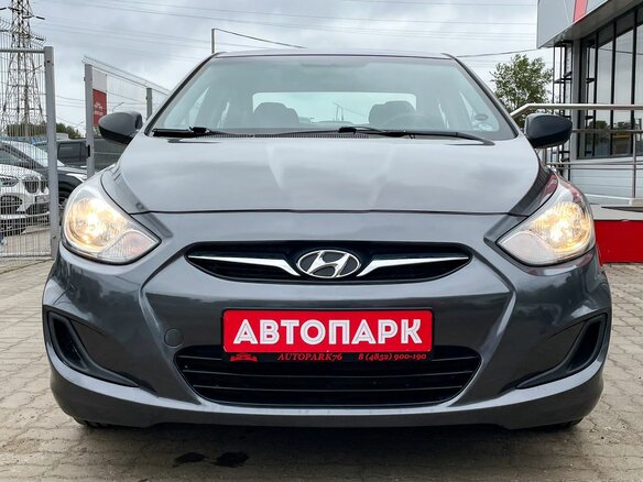 2012 Hyundai Solaris I, серый - вид 1