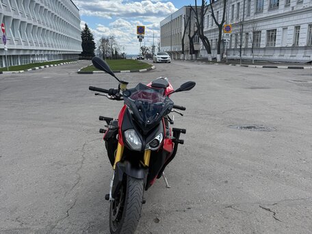 2014 BMW S 1000 R, красный, 1000000 рублей, вид 4