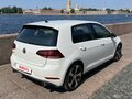 2019 Volkswagen Golf GTI VII Рестайлинг, белый, 2100000 рублей - вид 1