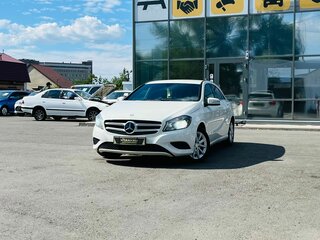 2013 Mercedes-Benz A-Класс 180 III (W176), белый, 1549000 рублей, вид 1