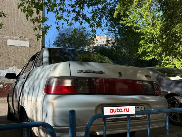 2005 Lada (ВАЗ) 2110, серебристый, 105000 рублей - вид 4