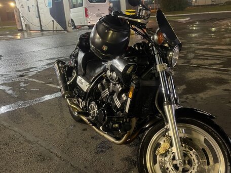 2001 Yamaha V-Max 1200, чёрный, 240000 рублей, вид 2