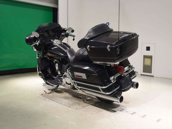 2007 Harley-Davidson Electra Glide, чёрный, 799000 рублей - вид 5