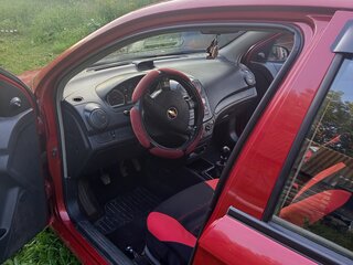 2010 Chevrolet Aveo I Рестайлинг, красный, 390000 рублей, вид 5