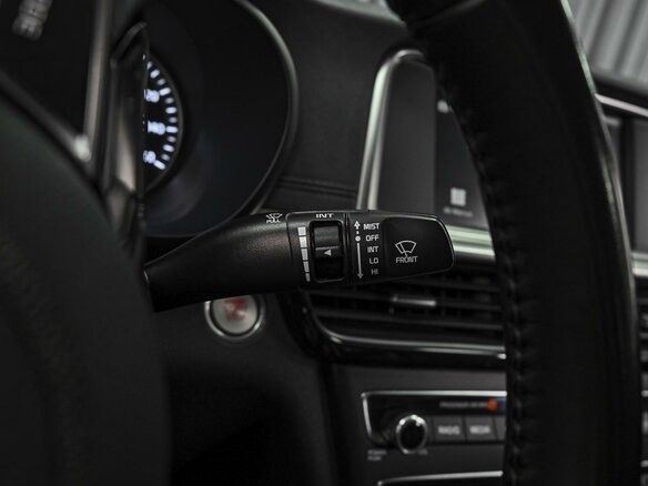 2019 Kia Optima IV Рестайлинг, белый - вид 17