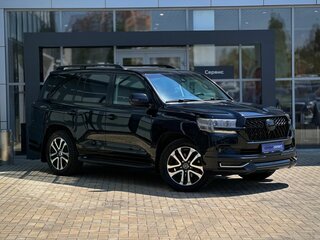 2016 Toyota Land Cruiser 200 Series Рестайлинг 2, чёрный, 5729000 рублей, вид 3