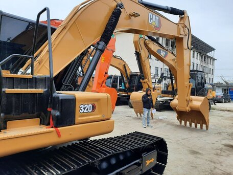 2024 Caterpillar 320 GC, жёлтый, 11560000 рублей, вид 4