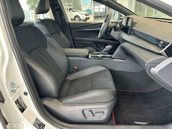 2026 Toyota Camry IX (XV80) China Market, белый - вид 21