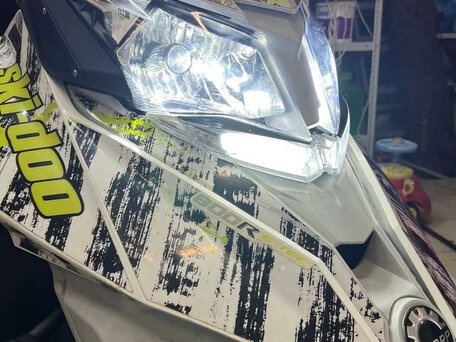 2014 BRP Ski-Doo Freeride, белый, 900000 рублей, вид 4