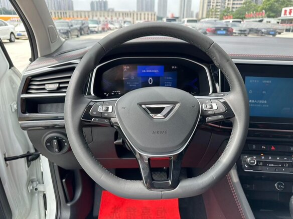2022 Jetta VS5 I Рестайлинг, белый, 1160000 рублей - вид 12
