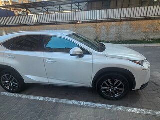 2017 Lexus NX 200 I, белый, 2800000 рублей, вид 2