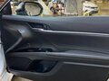2019 Toyota Camry VIII (XV70), белый, 3000000 рублей - вид 9