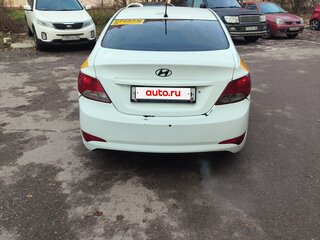 2013 Hyundai Solaris I, белый, 400000 рублей, вид 2