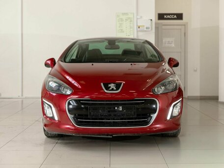 2014 Peugeot 308 I Рестайлинг, красный, 1000000 рублей, вид 2