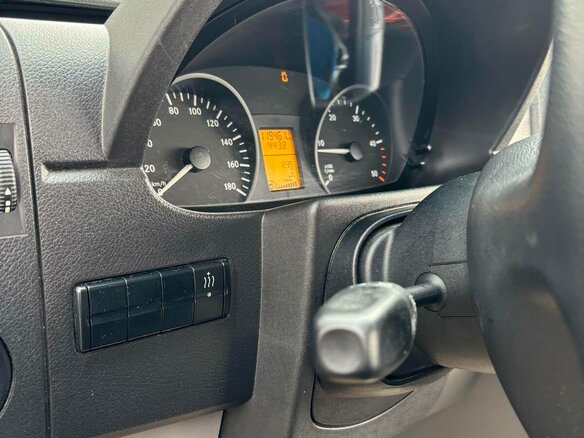 2018 Mercedes-Benz Sprinter, красный, 3396192 рублей - вид 15