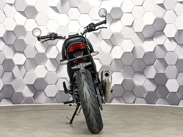 2026 Triumph Speed 400, красный, 655000 рублей - вид 5