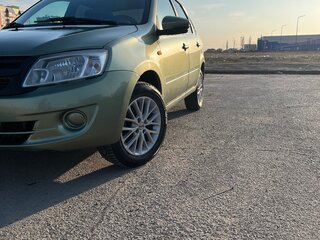2013 Lada (ВАЗ) Granta I, зелёный, 465000 рублей, вид 1
