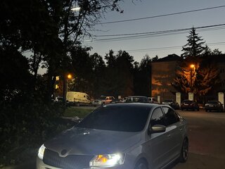 2016 Skoda Rapid I, серебристый, 1100000 рублей, вид 2