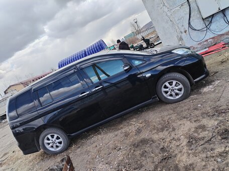2011 Toyota ISis I Рестайлинг, чёрный, 1260000 рублей, вид 4