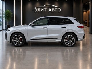 2026 Audi Q5 40 TDI III (GU), серый, 8200000 рублей, вид 5