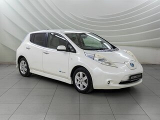 2011 Nissan Leaf (EM61) I (ZE0/AZE0), белый, 598000 рублей, вид 1