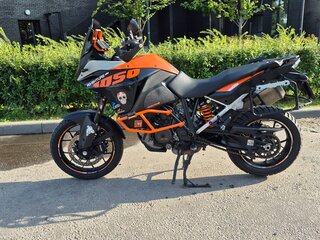 KTM 1050 Adventure