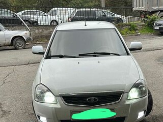2011 Lada (ВАЗ) Priora I, белый, 395000 рублей, вид 1