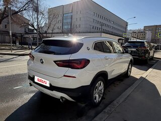 2020 BMW X2 xDrive18d I (F39), белый, 3600000 рублей, вид 3