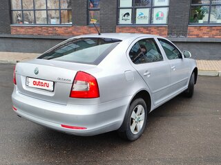 2012 Skoda Octavia II (A5) Рестайлинг, серебристый, 910000 рублей, вид 4