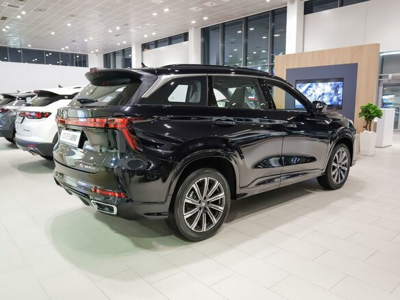 2025 Changan CS75 Plus III, чёрный - вид 3