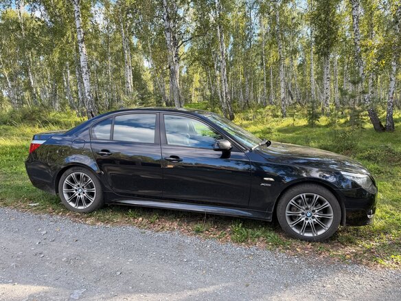 2008 BMW 5 серии 525xi V (E60/E61) Рестайлинг, чёрный, 1050000 рублей - вид 6