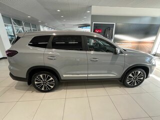 2023 Chery Tiggo 8 Pro Plug-in Hybrid, серый, 3589000 рублей, вид 4