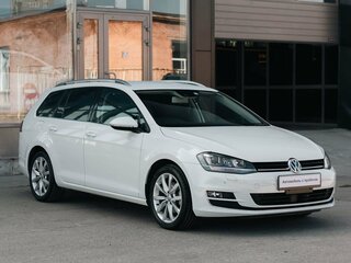 2014 Volkswagen Golf VII, белый, 1365000 рублей, вид 3