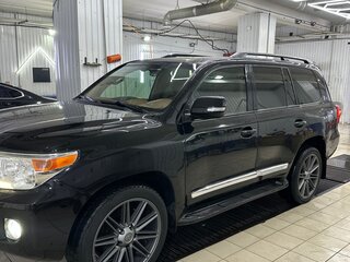 2010 Toyota Land Cruiser 200 Series, чёрный, 2800000 рублей, вид 3