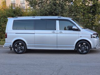 2011 Volkswagen Caravelle LWB Long T5 Рестайлинг, серебристый, 2150000 рублей, вид 3