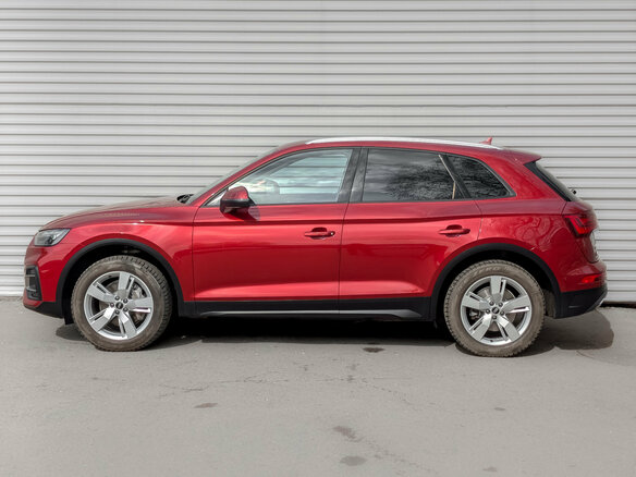 2021 Audi Q5 45 TFSI II (FY) Рестайлинг, красный, 4199000 рублей - вид 8