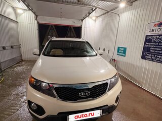 2011 Kia Sorento II, бежевый, 1350000 рублей, вид 4