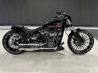 2023 Harley-Davidson Breakout, чёрный, 4999000 рублей, вид 5