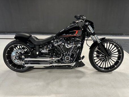 2023 Harley-Davidson Breakout, чёрный, 4999000 рублей, вид 5